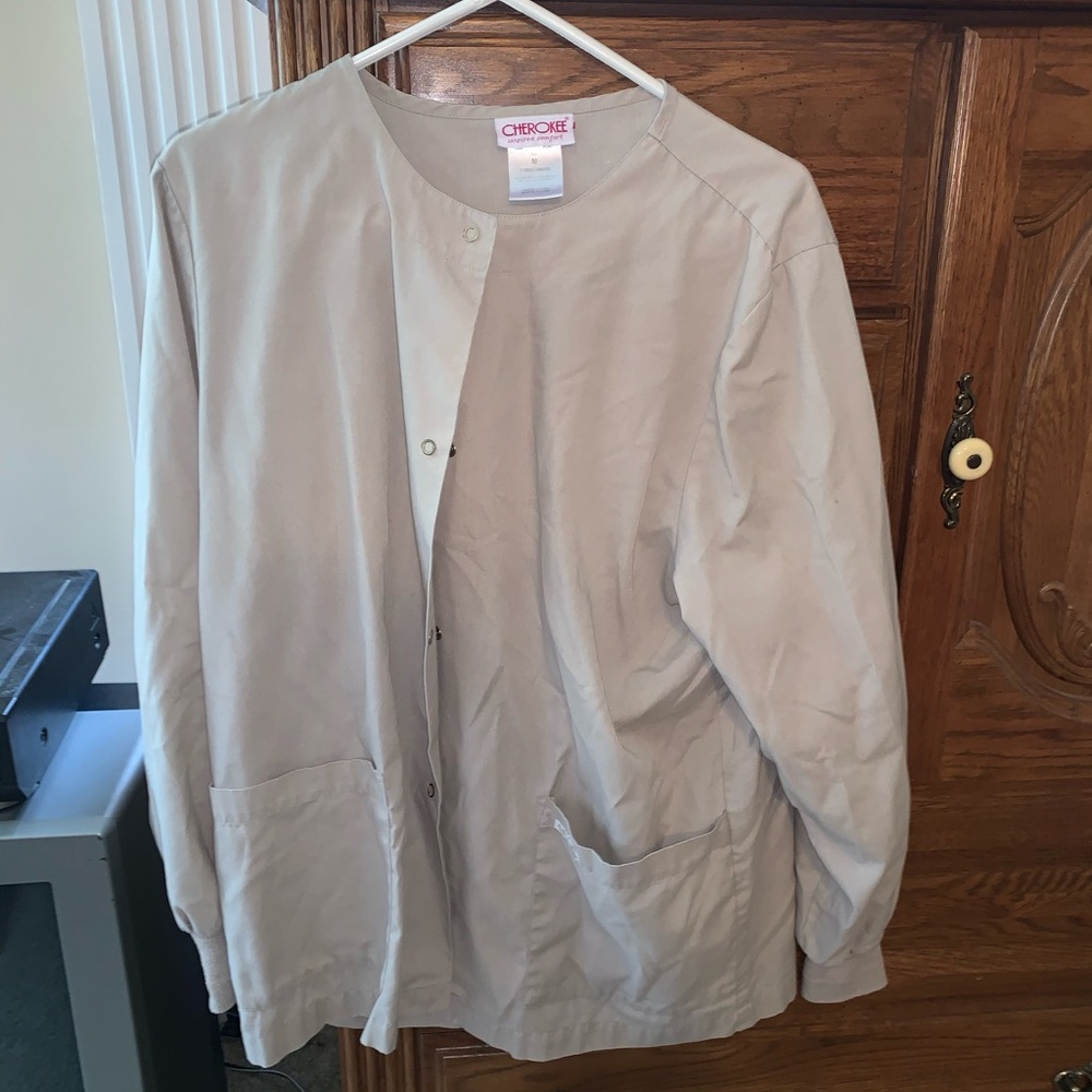 Cherokee scrub coat